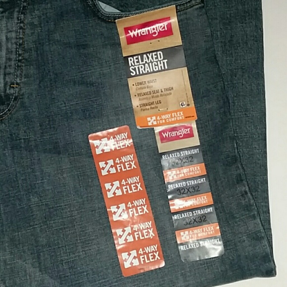 NWT Wrangler jeans relaxed straight leg MED WASH - Picture 7 of 8